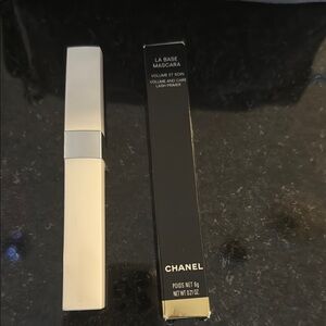 CHANEL White Mascara for Bold Eye Definition